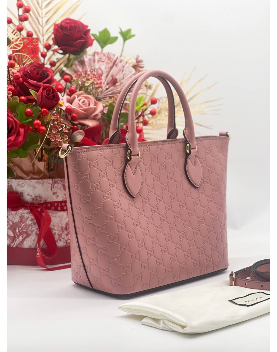 Gucci pink best sale leather shoulder bag